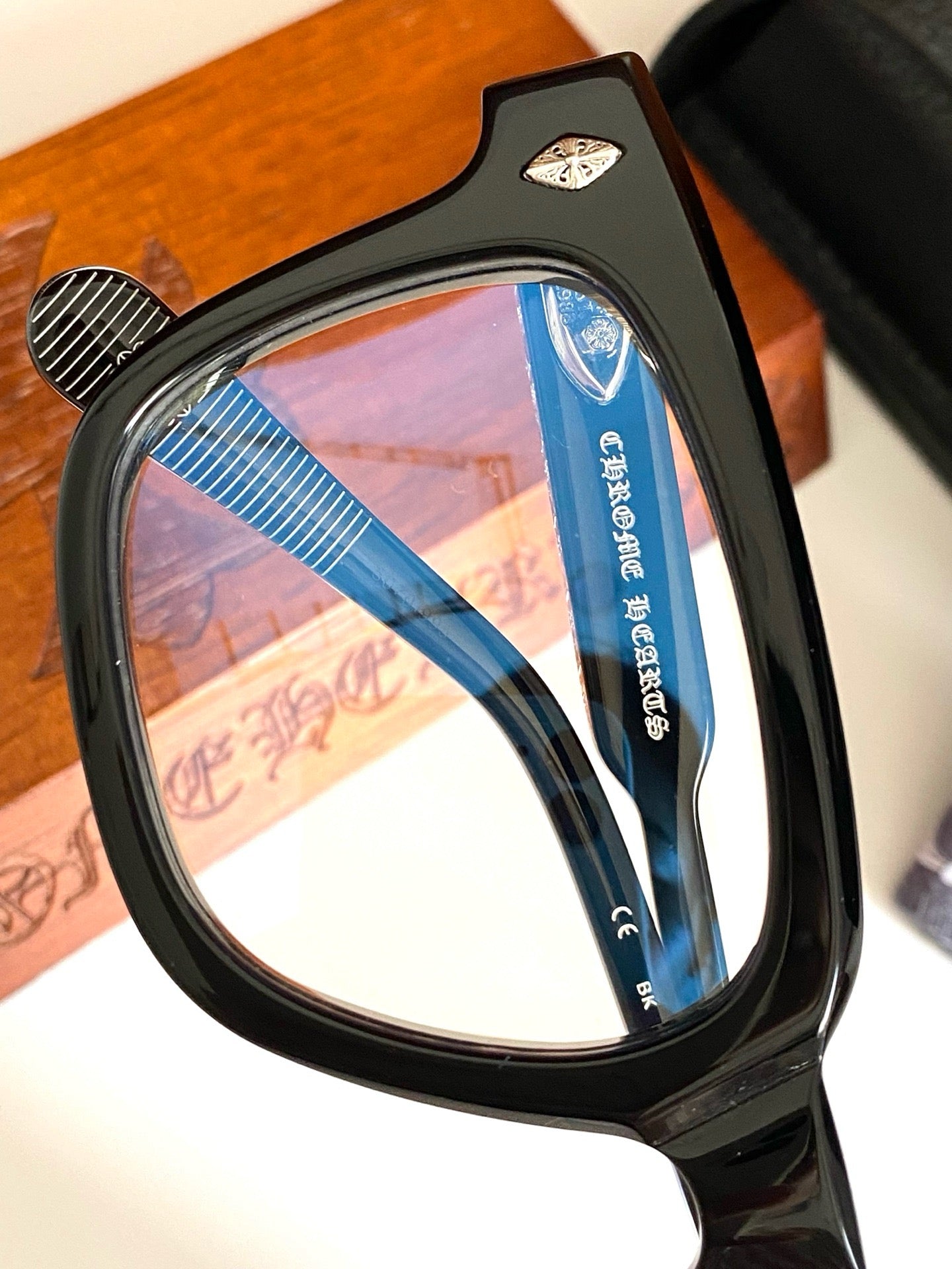 크롬하츠 엠비딕스트로우스