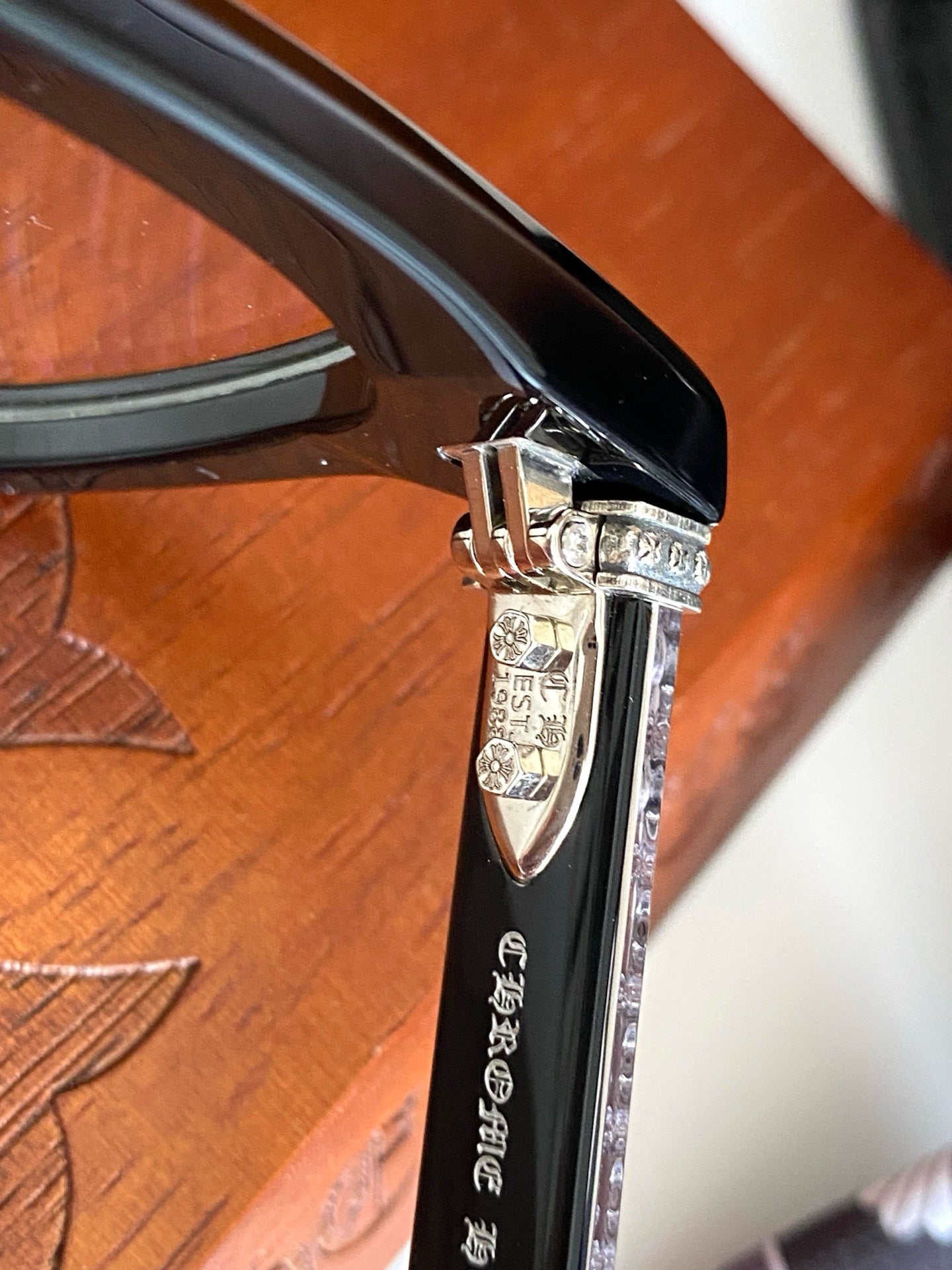 크롬하츠 엠비딕스트로우스