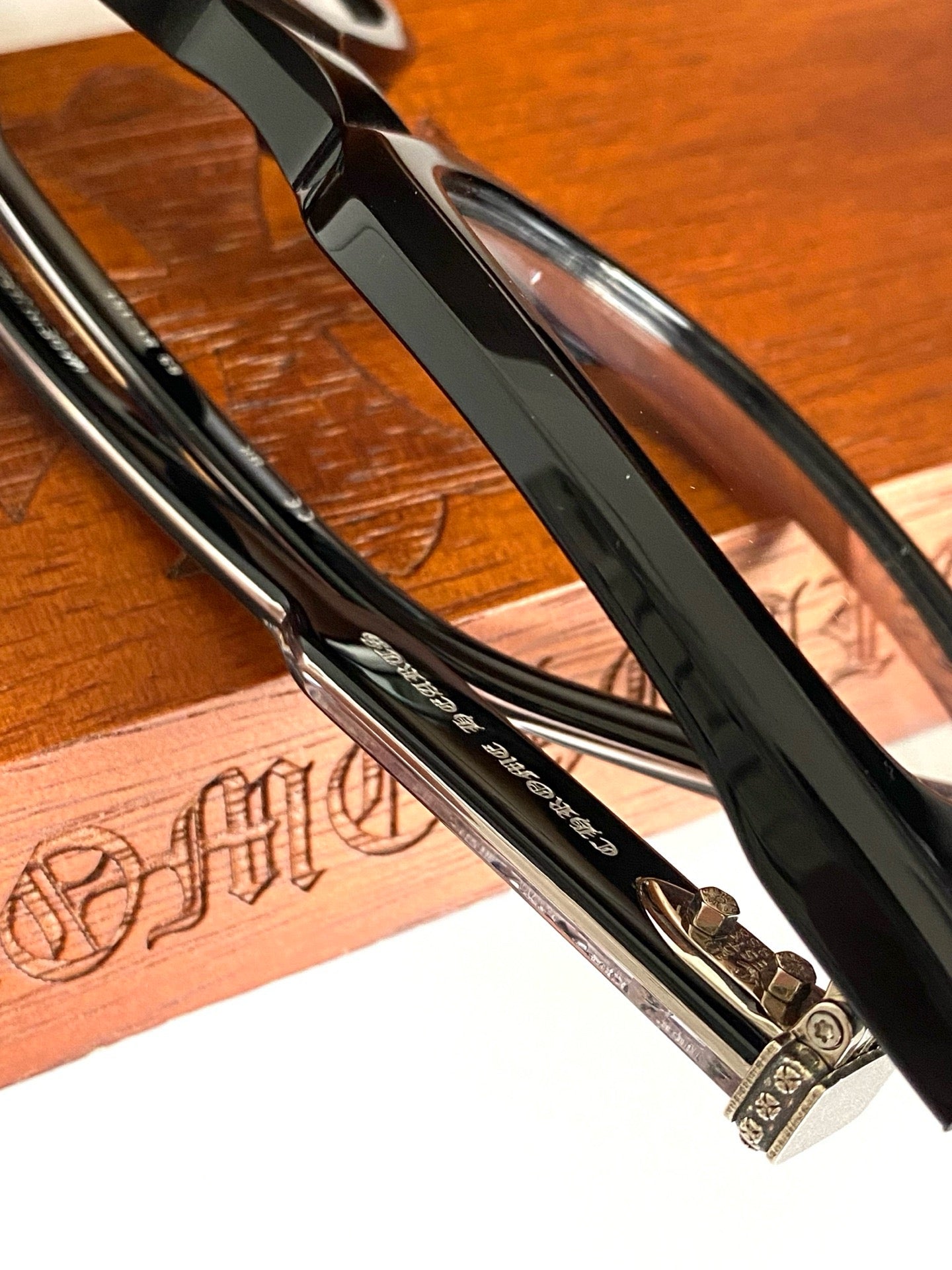 크롬하츠 엠비딕스트로우스