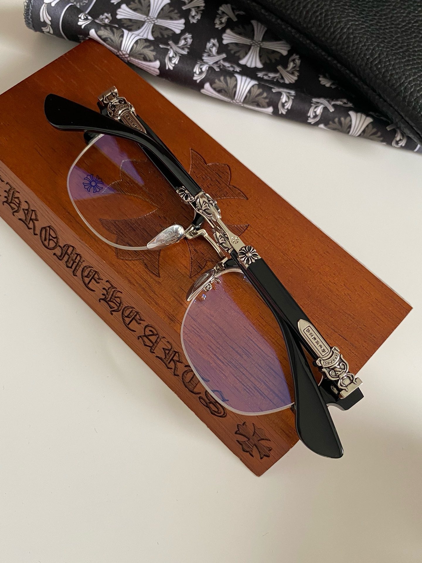 크롬하츠 에바질리스트