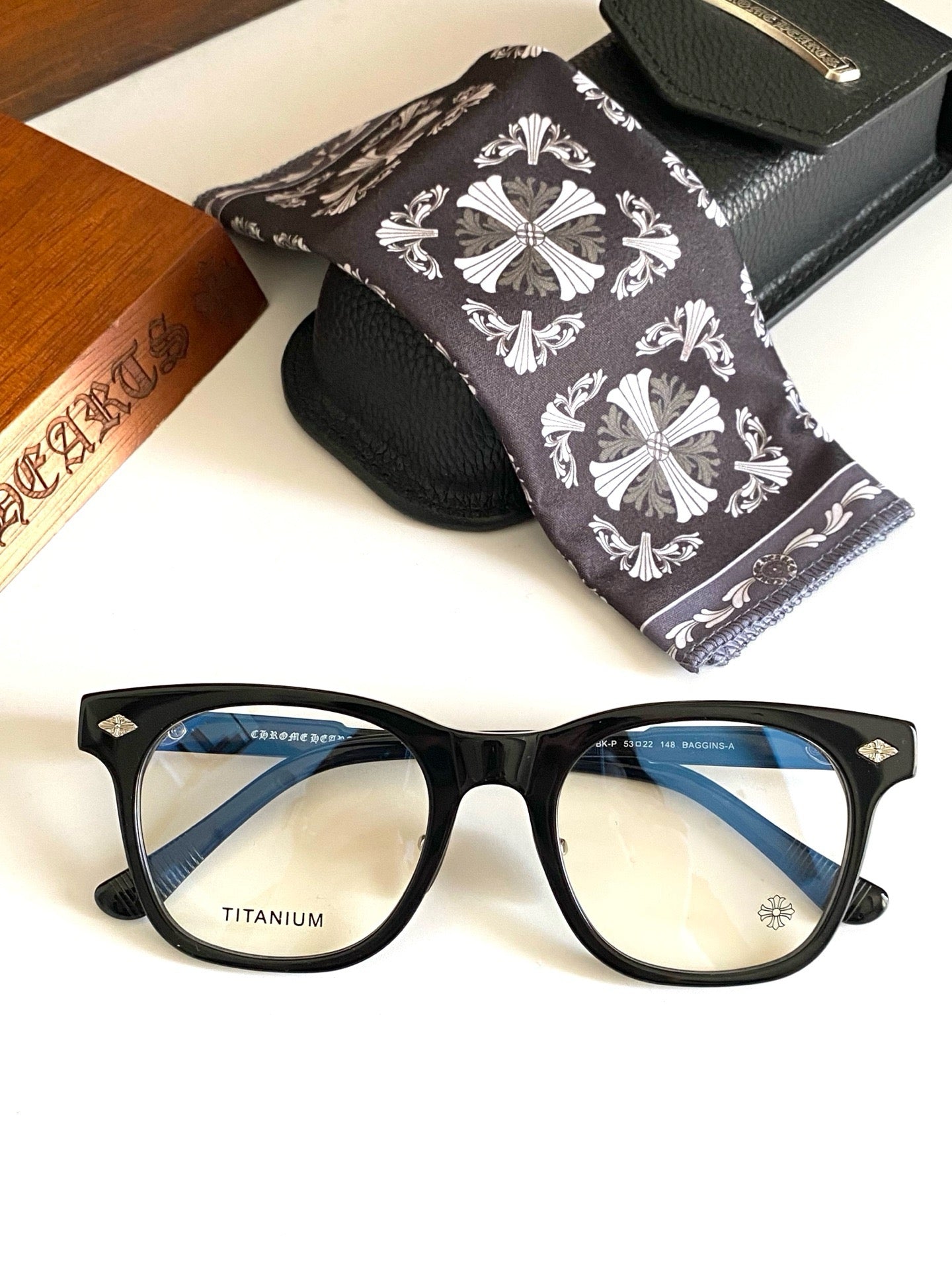 크롬하츠 배긴스