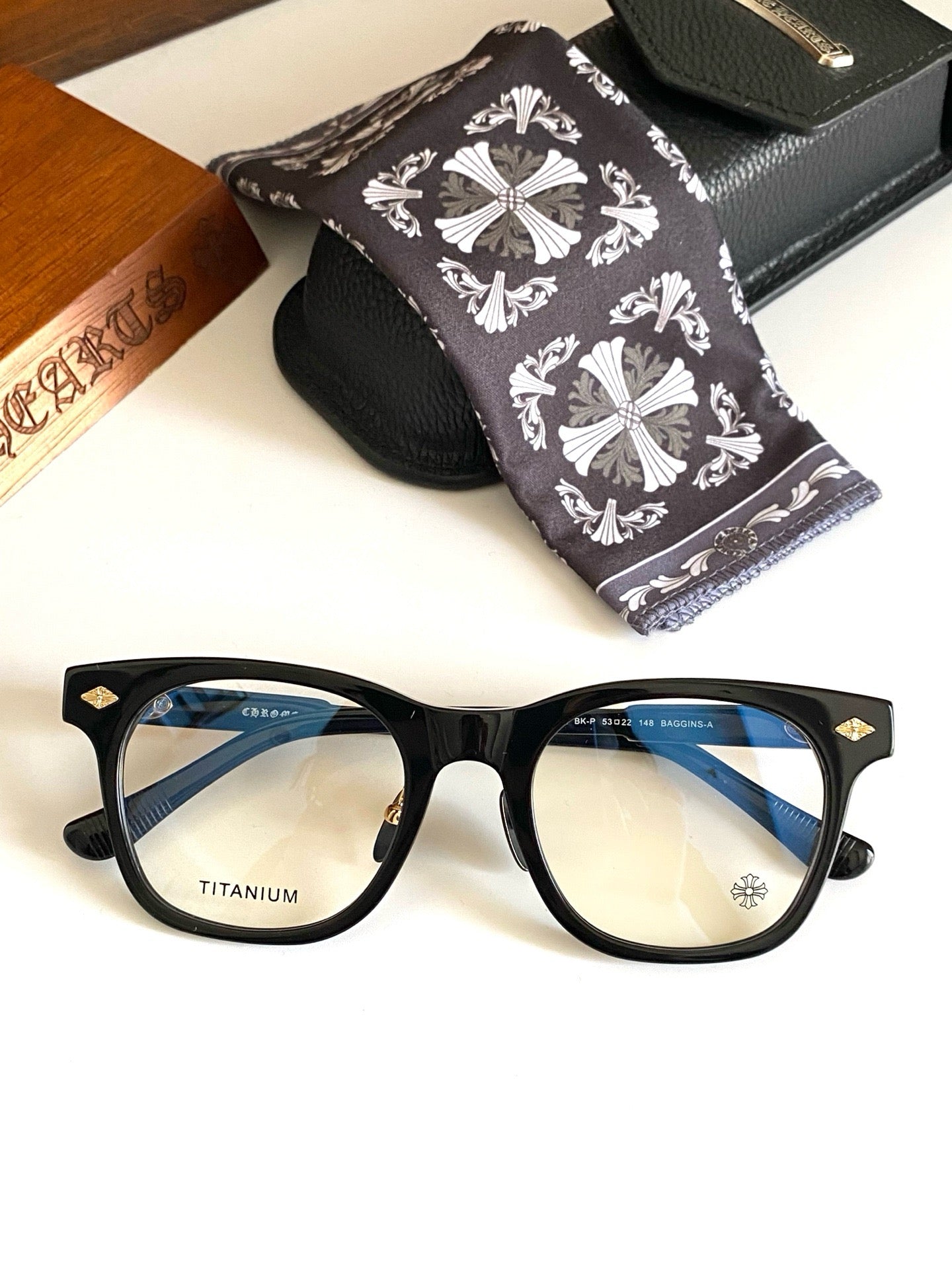 크롬하츠 배긴스