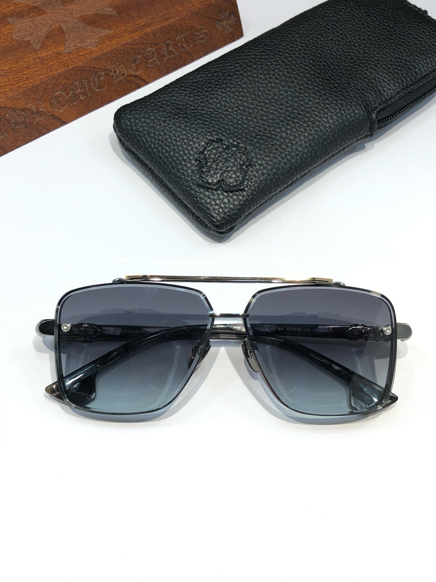 크롬하츠 선글라스