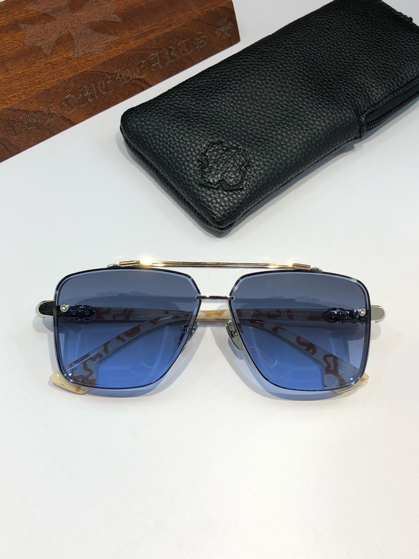 크롬하츠 선글라스