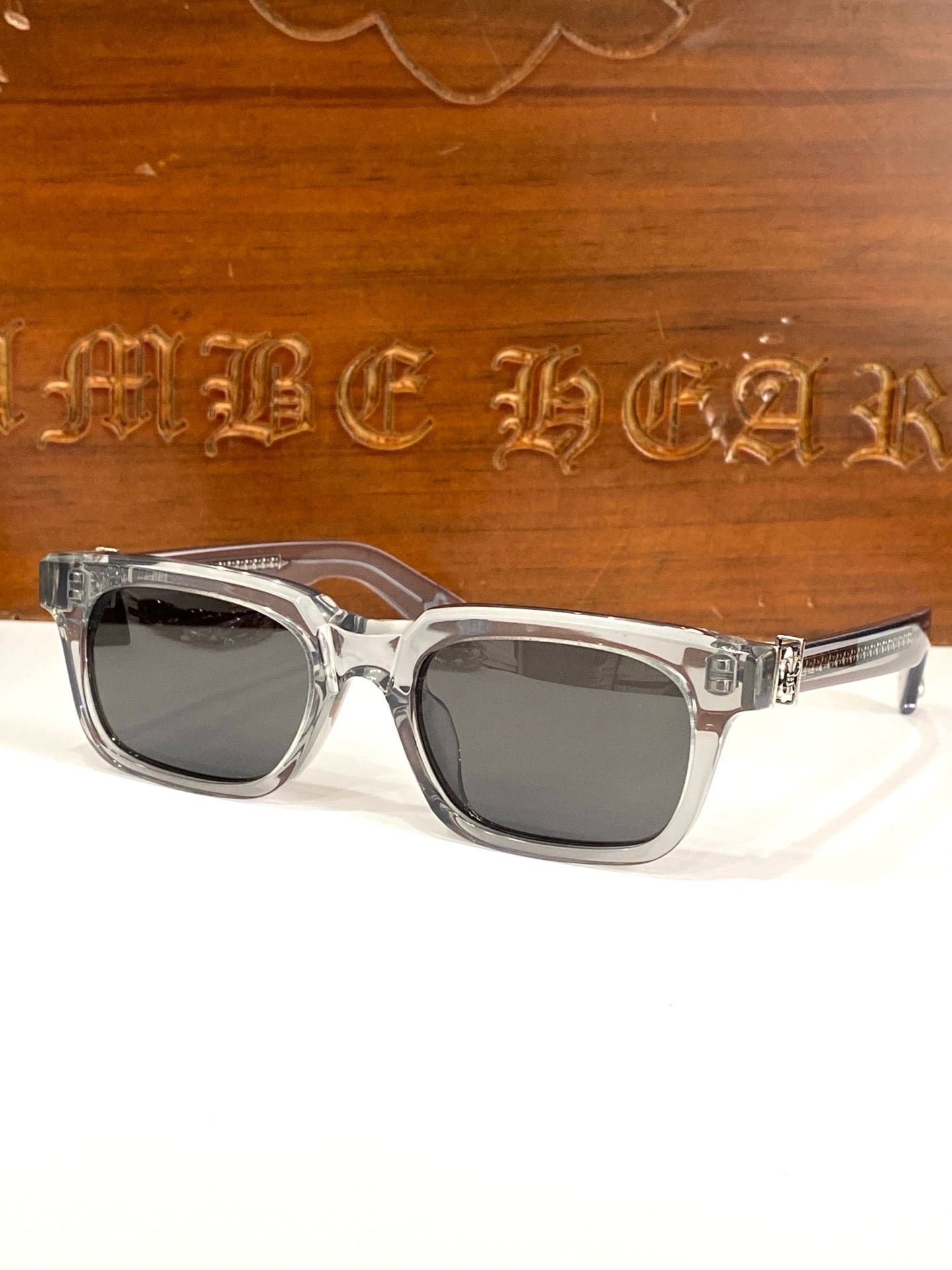 크롬하츠 씨유인티 선글라스