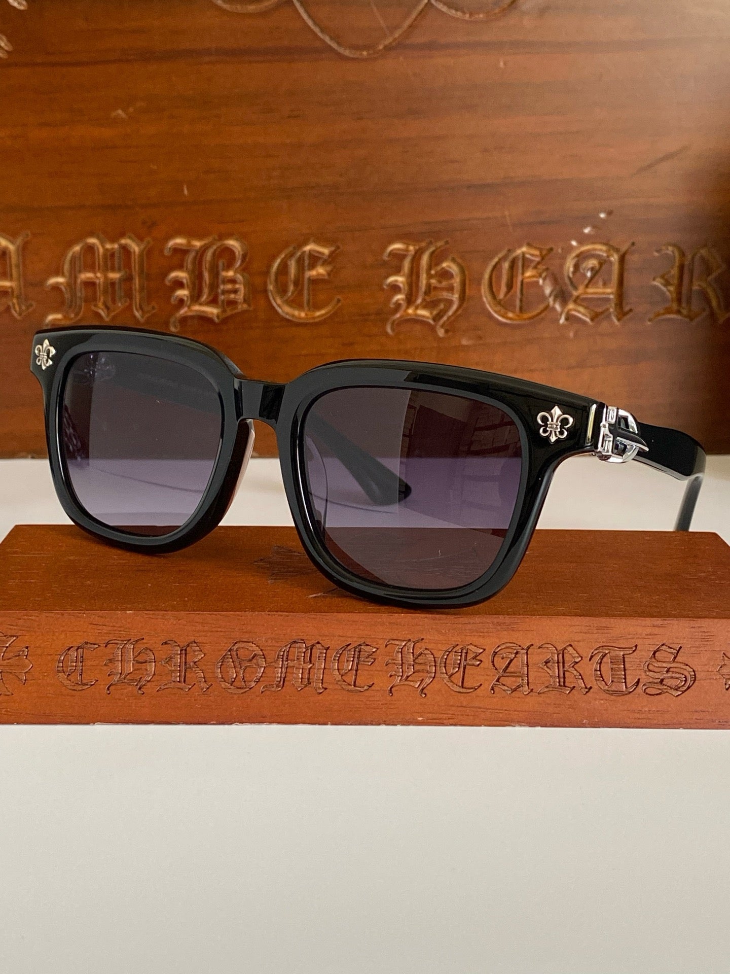 크롬하츠 선글라스