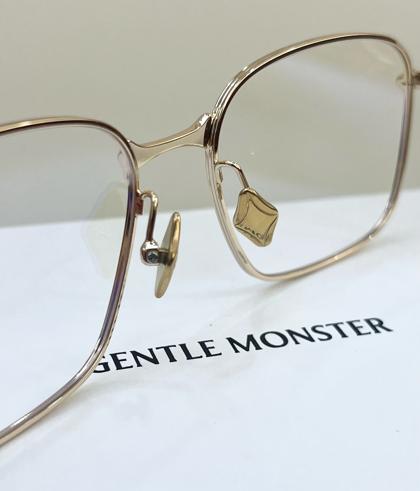 메종 마르지엘라 안경