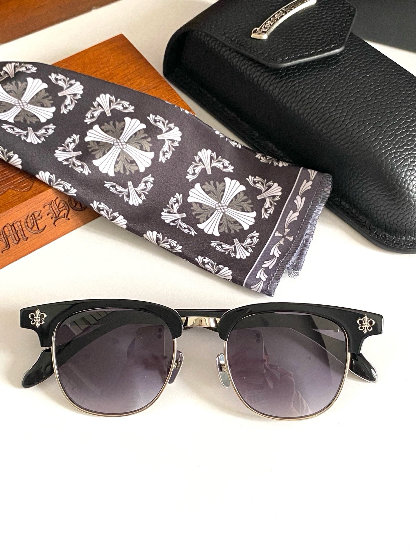 크롬하츠 선글라스