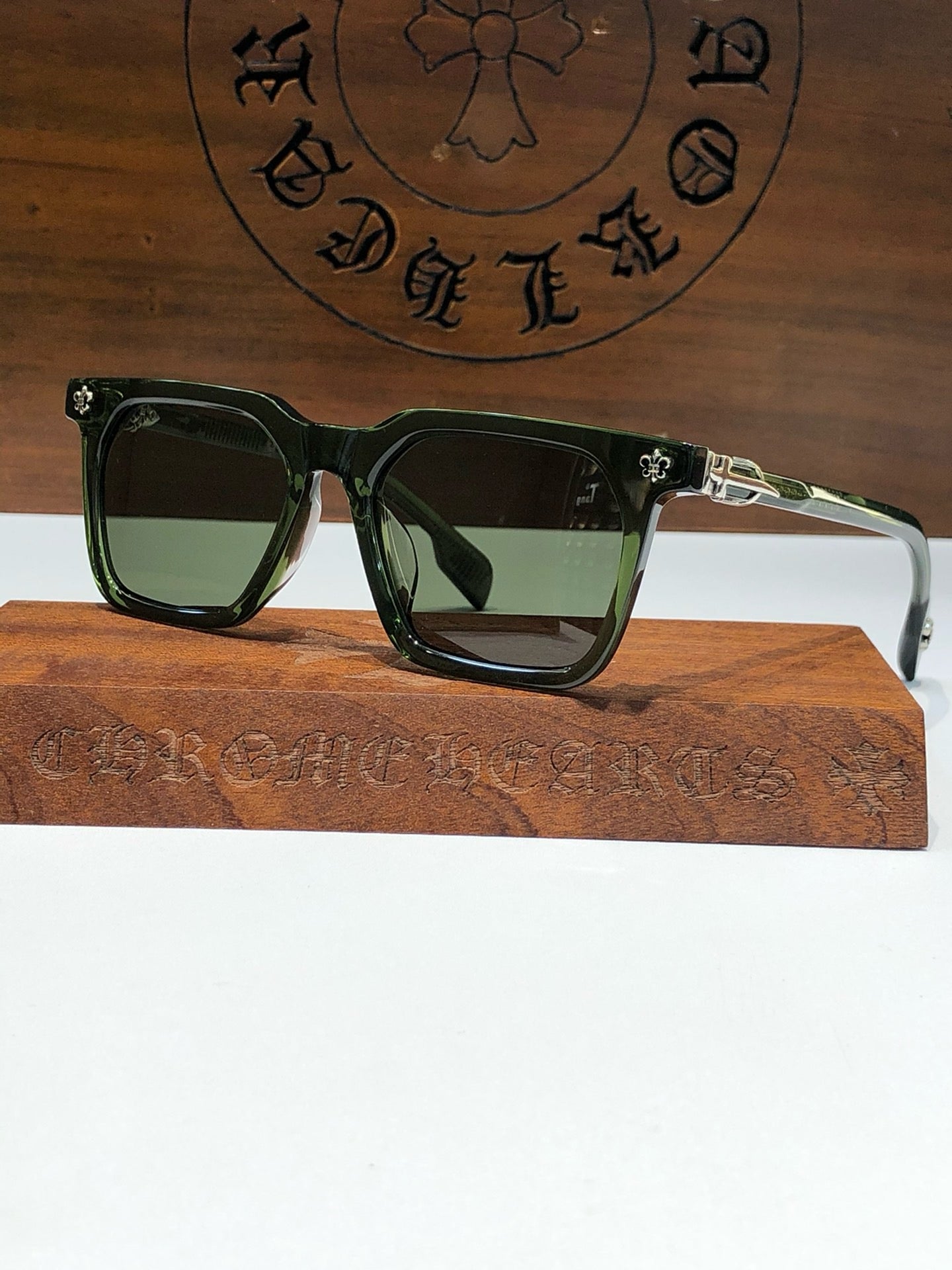 크롬하츠 선글라스