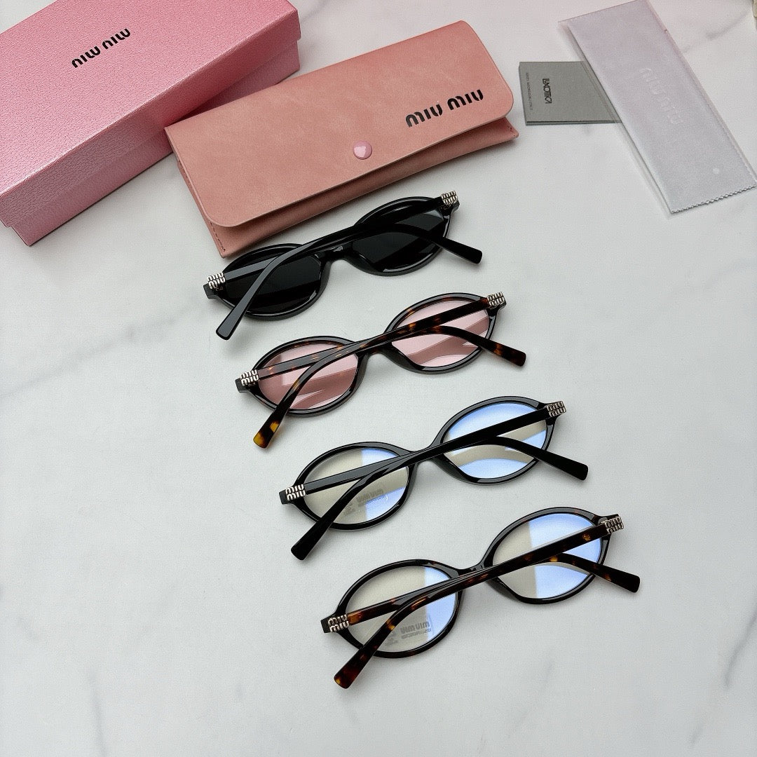 미우미우 안경 SMU04Z