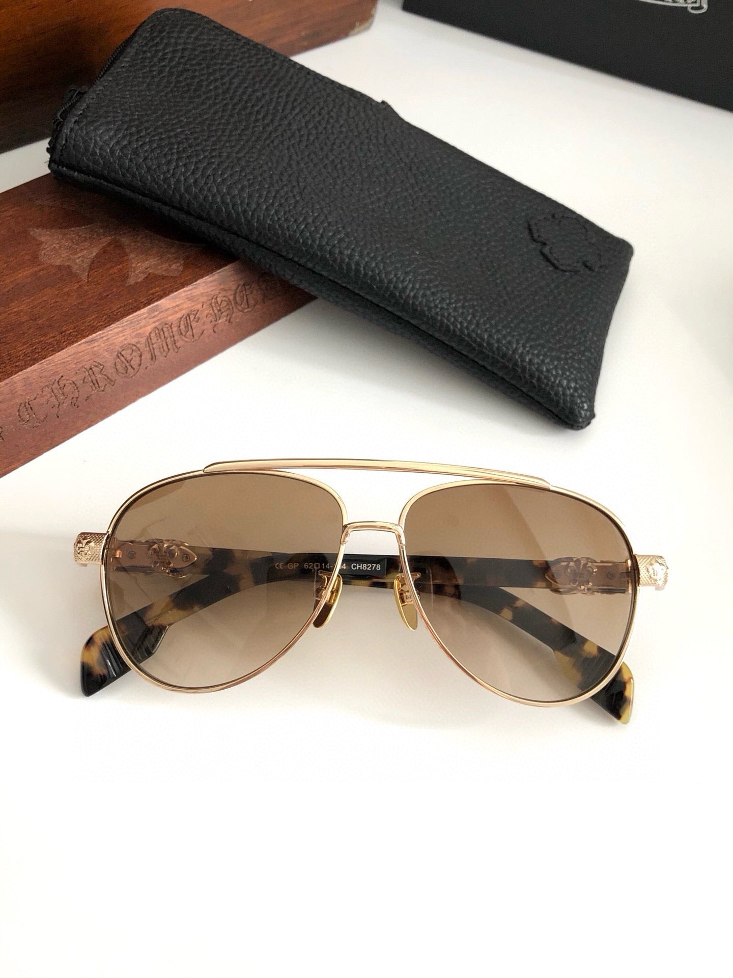 크롬하츠 선글라스