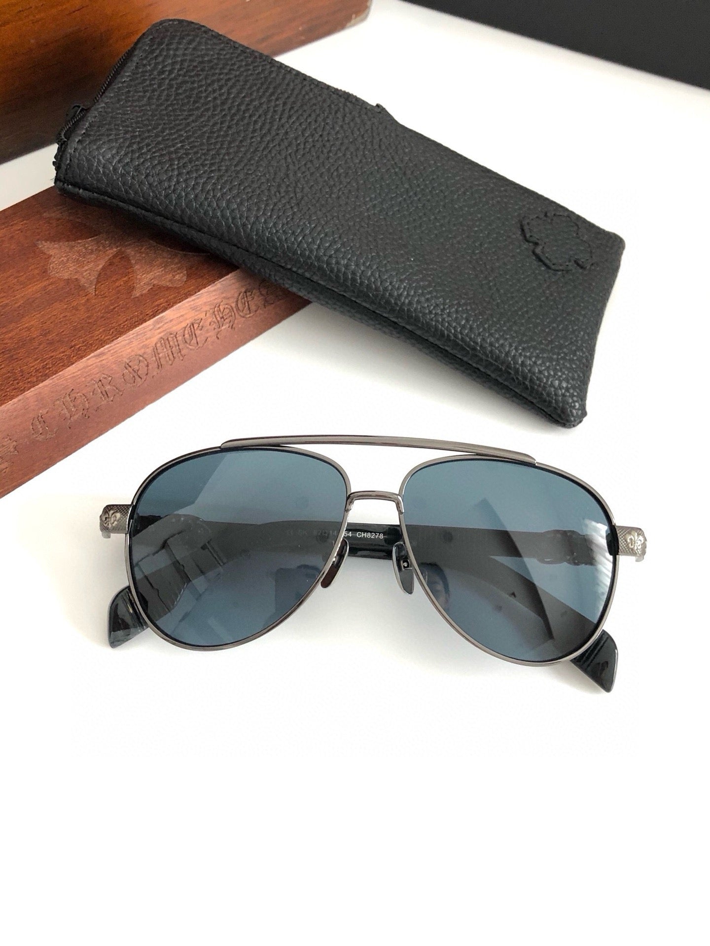 크롬하츠 선글라스