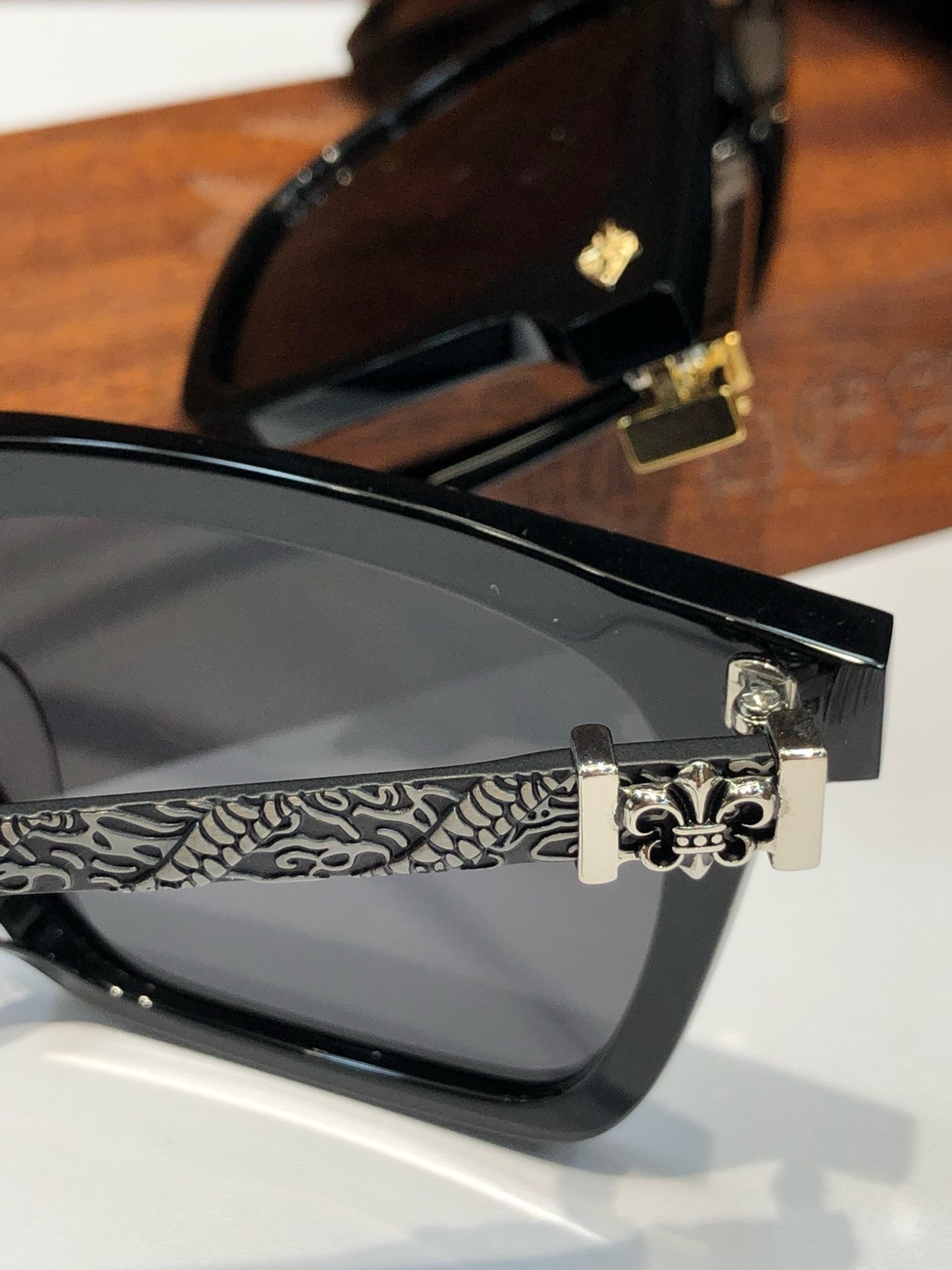 크롬하츠 선글라스