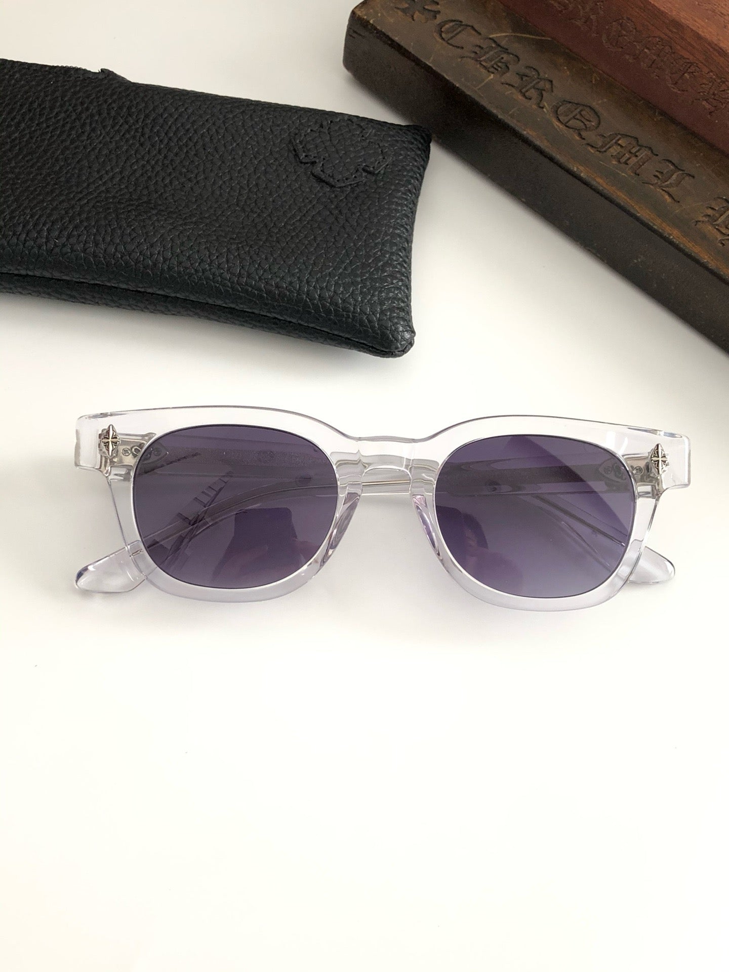 크롬하츠 선글라스