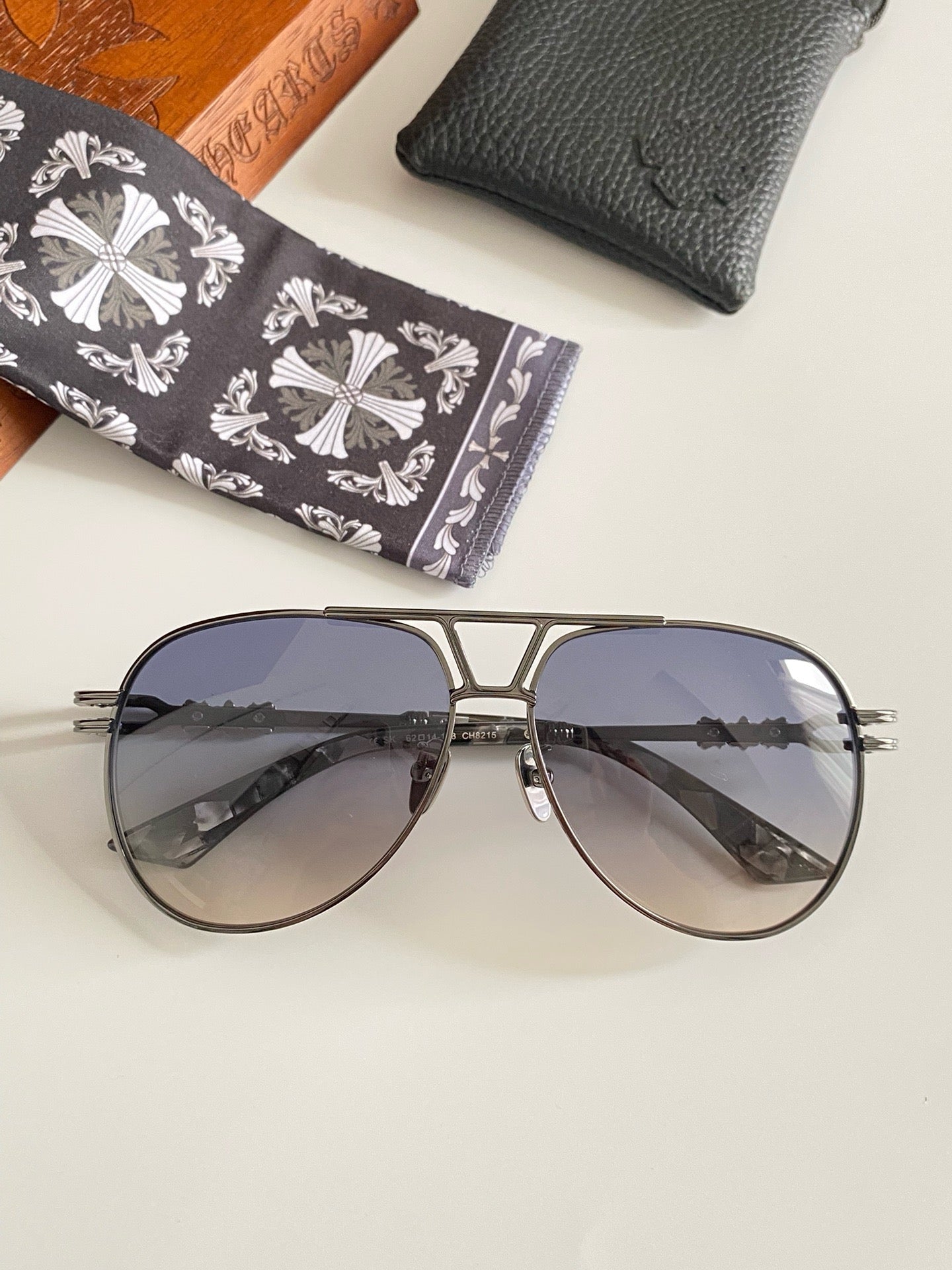 크롬하츠 선글라스