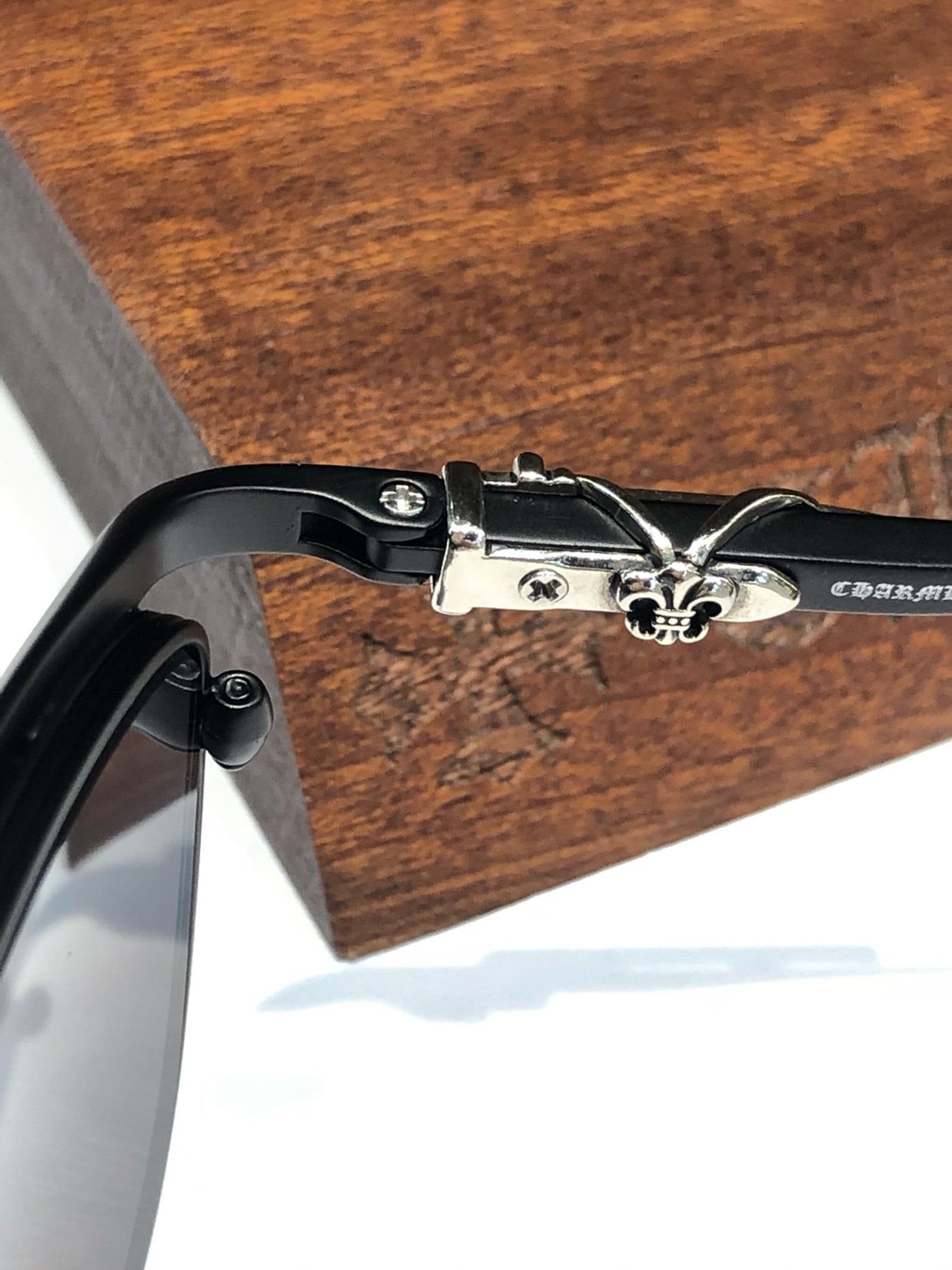 크롬하츠 선글라스