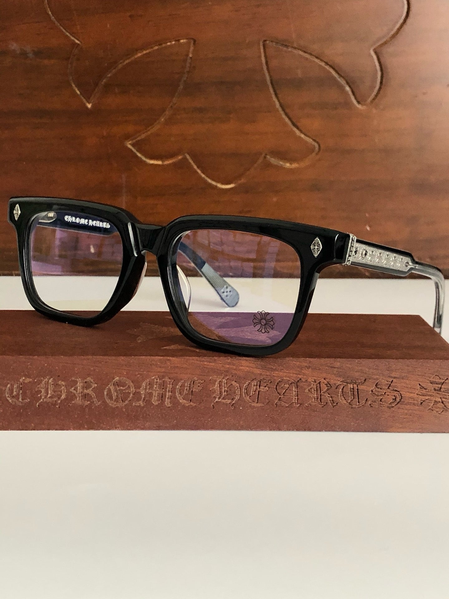 크롬하츠 엠비딕스트로우스