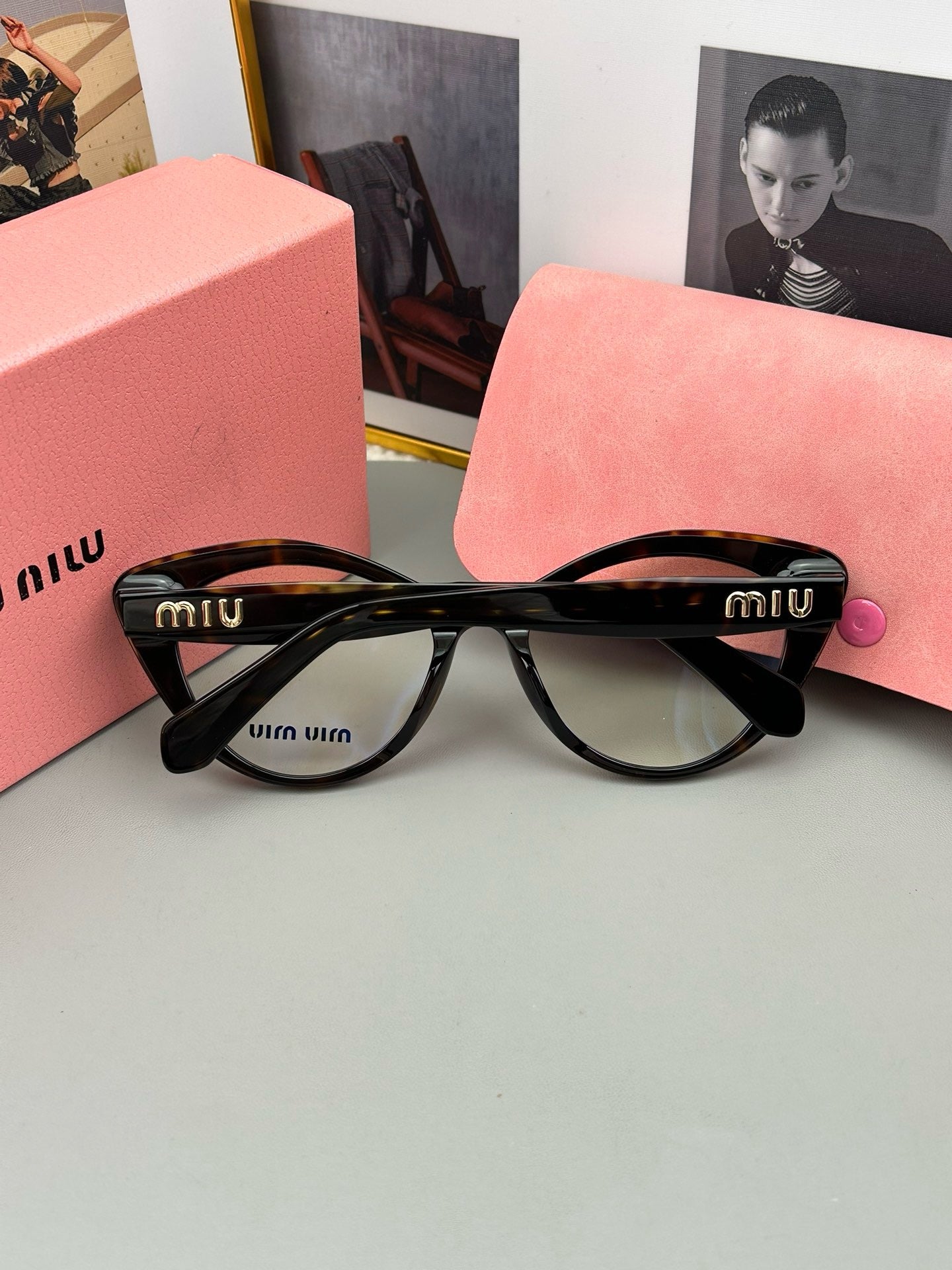 미우미우 안경 MU01RV