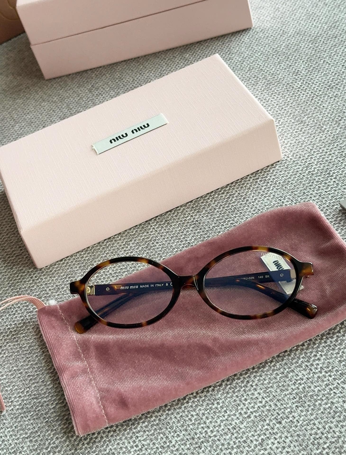 미우미우 안경 SMU04Z