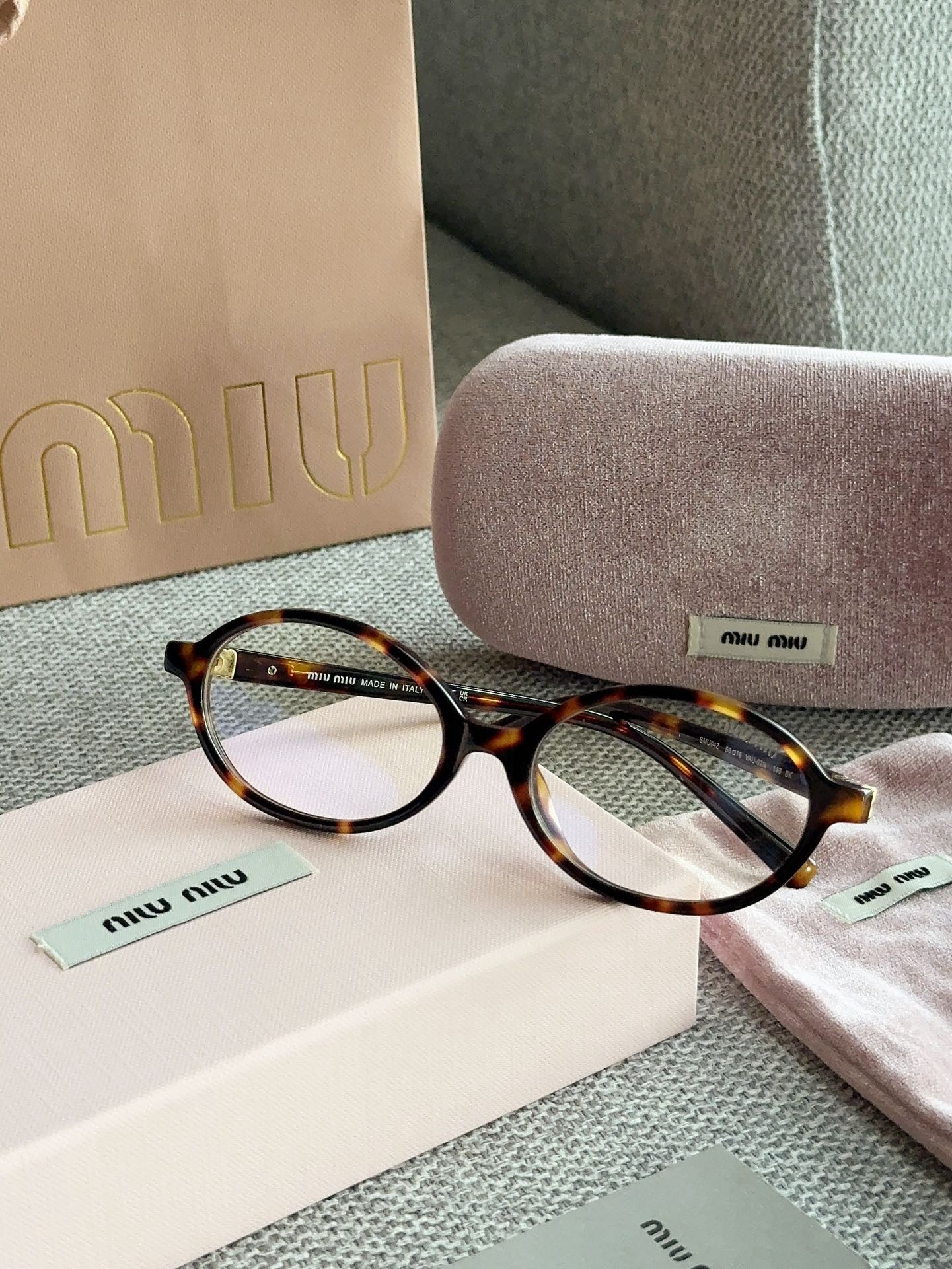 미우미우 안경 SMU04Z