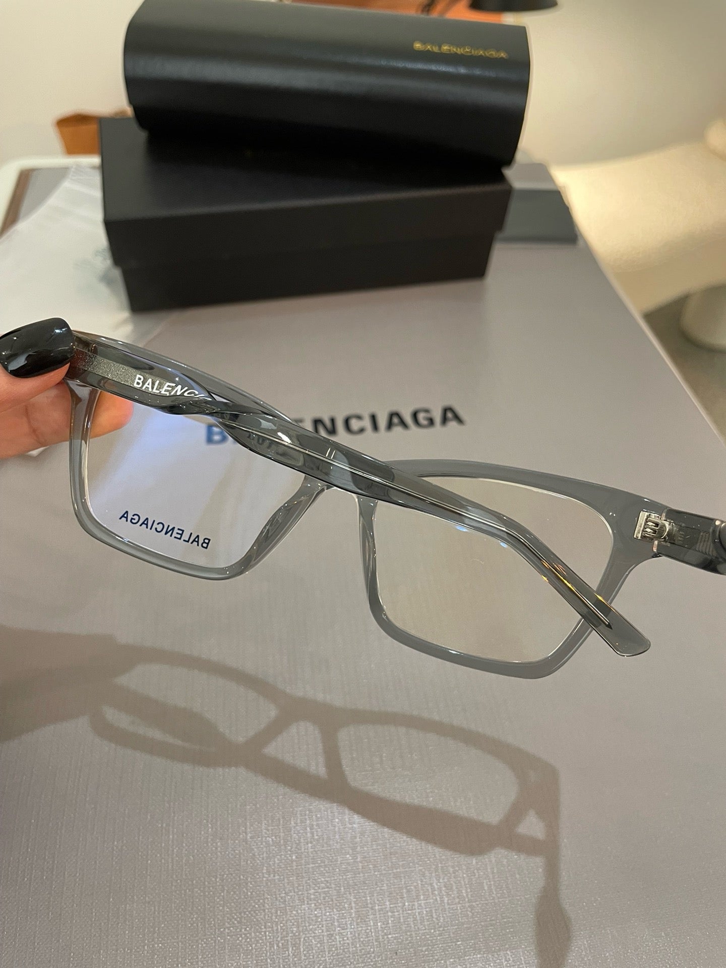 발렌시아가 안경 BB0210O