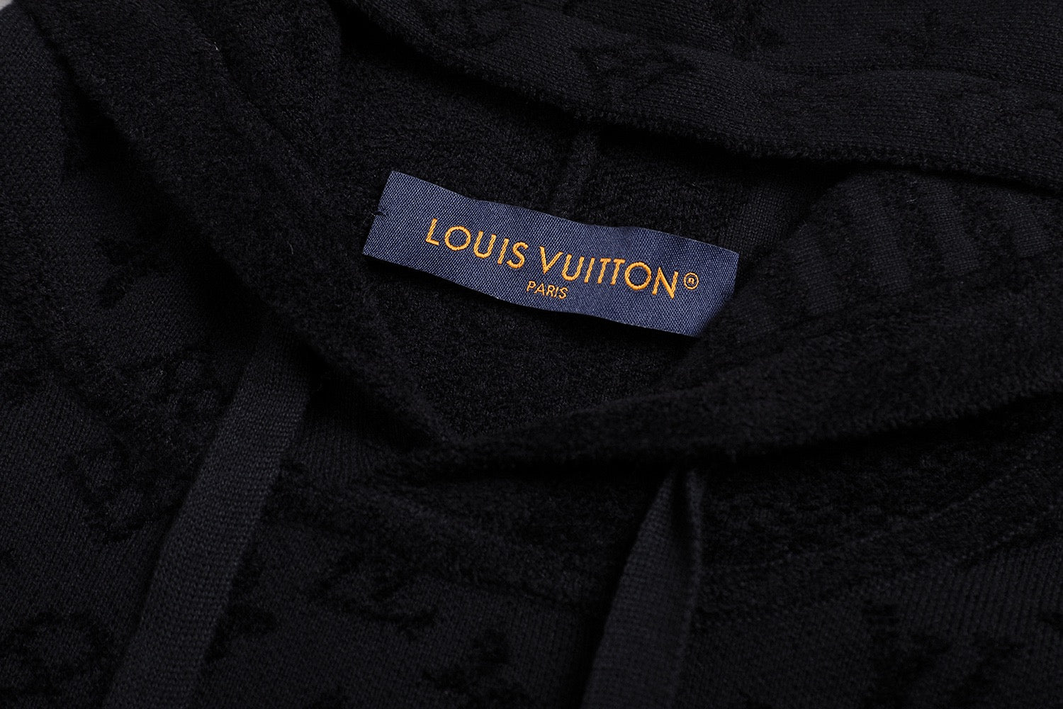 루이비통 그래픽 자카드 모노그램 후드 티셔츠