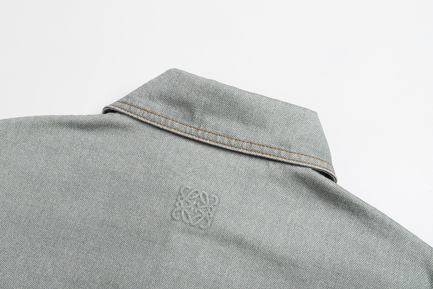 로에베 데님 셔츠