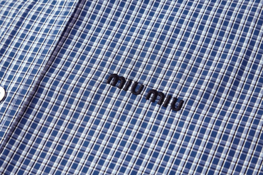 미우미우 체크 팝린 셔츠