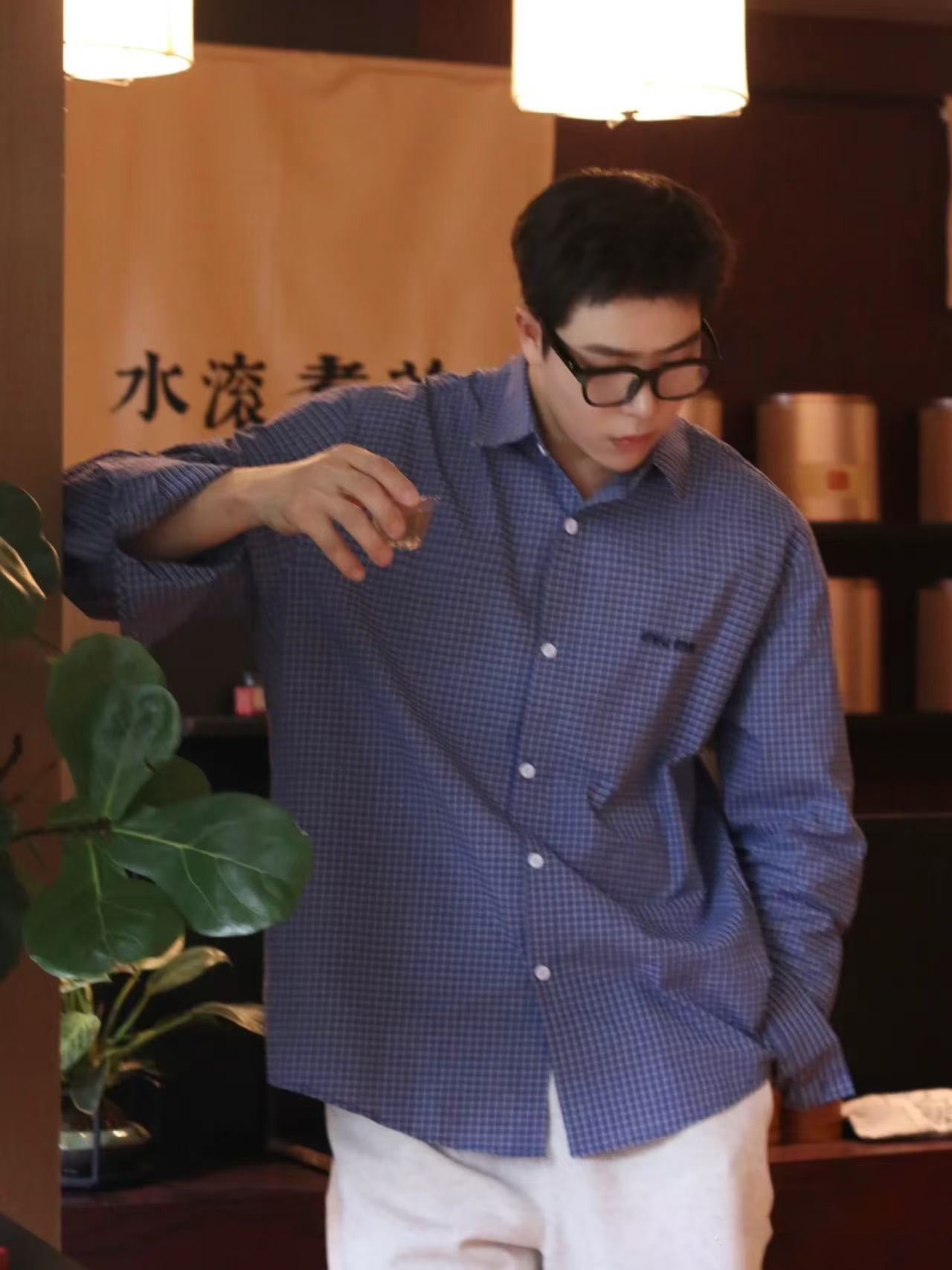 미우미우 체크 팝린 셔츠