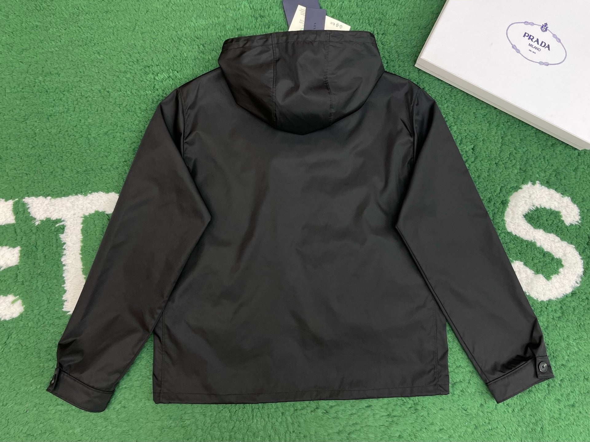 프라다 리나일론 후드 블루종 자켓