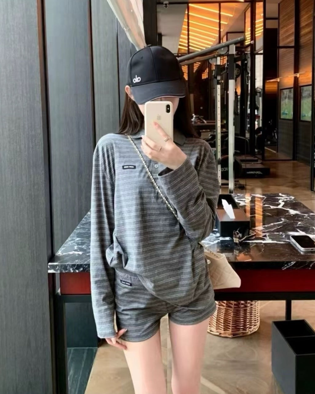 미우미우 코튼 저지 폴로 셔츠