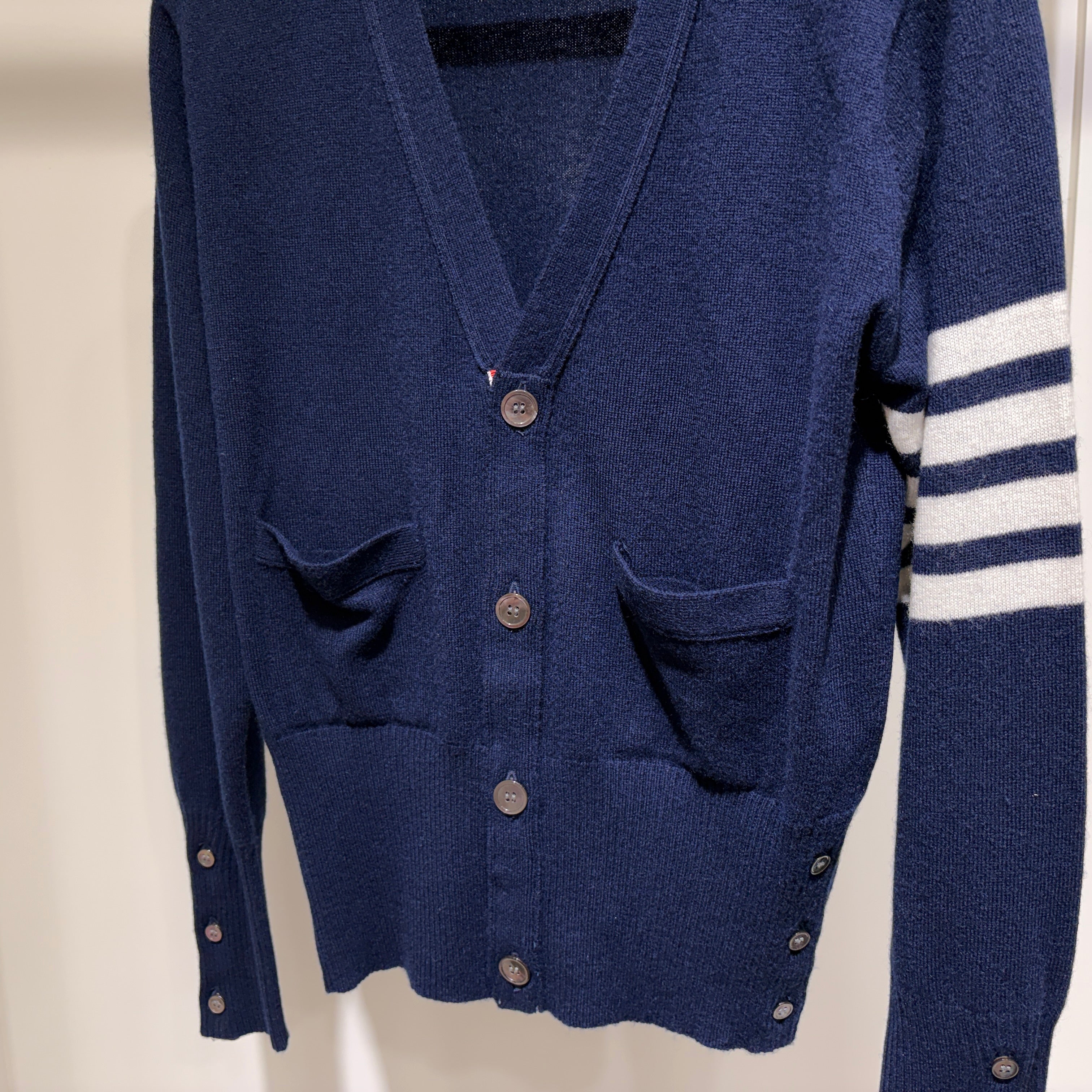 1% 톰브라운 캐시미어 가디건