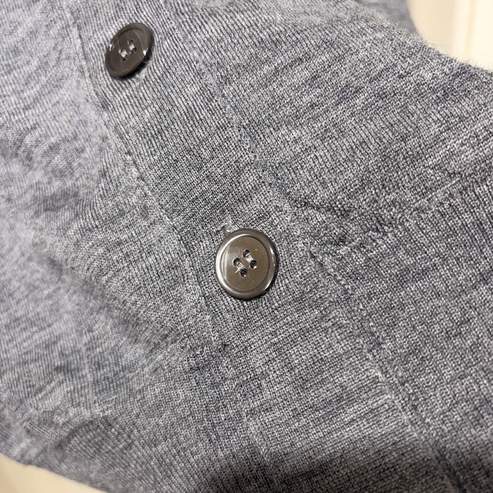 1% 톰브라운 메리노울 가디건 (여성용)