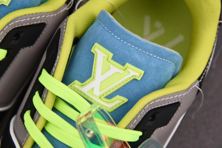 루이비통 LV 트레이너 스니커즈