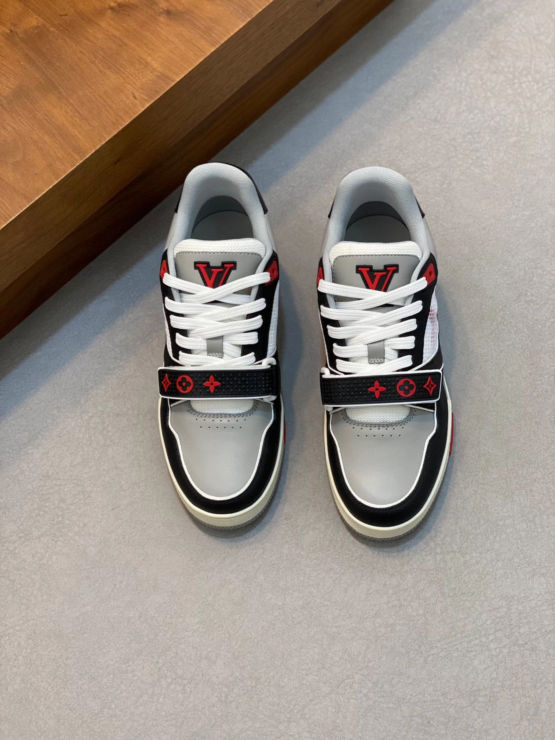 루이비통 LV 트레이너 벨크로 스니커즈