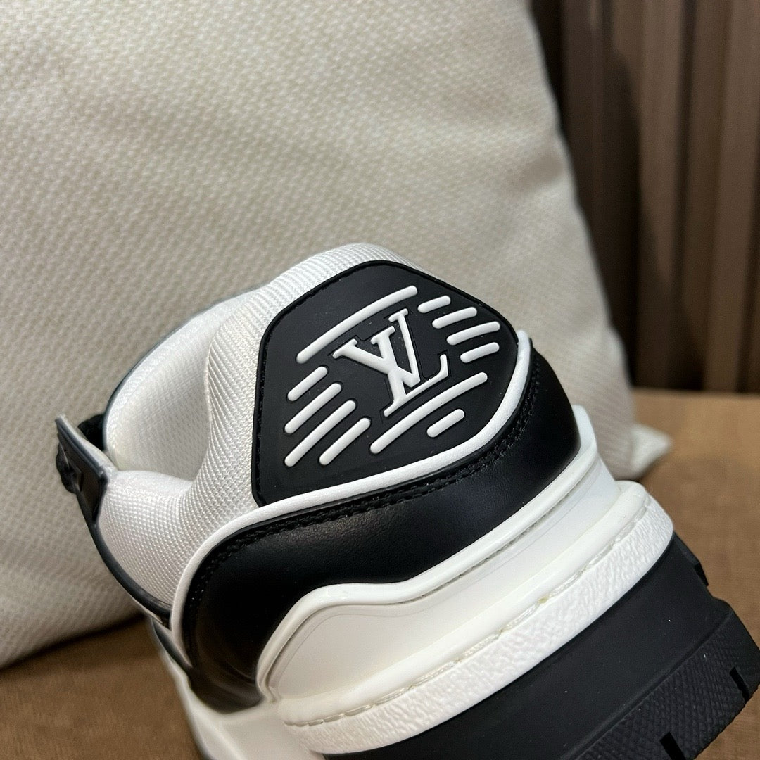 루이비통 LV 트레이너 맥시 스니커즈