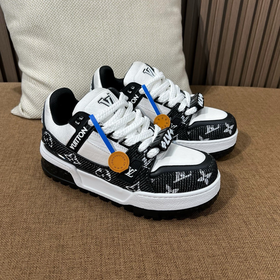 루이비통 LV 트레이너 맥시 스니커즈 모노그램