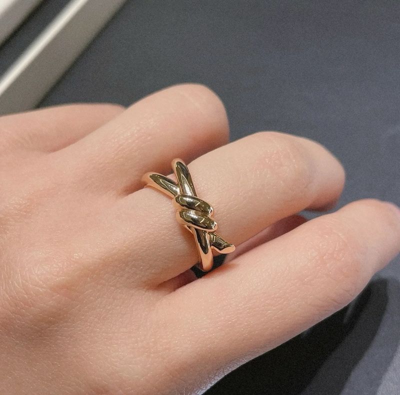 티파니 노트 링