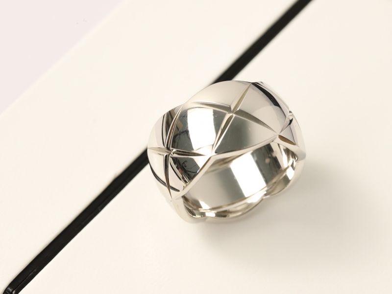 샤넬 코코크러쉬 링 - 라지