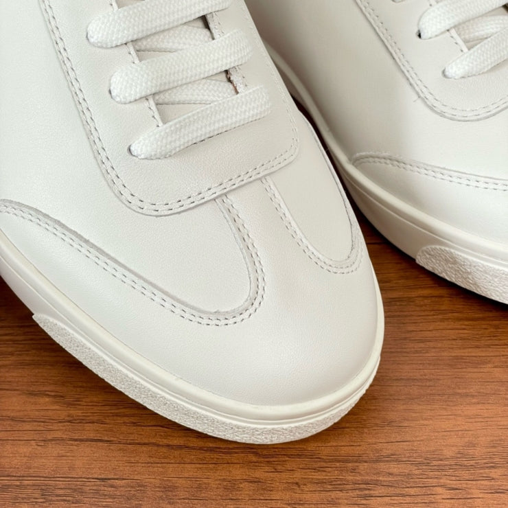 브루넬로 쿠치넬리 로우압 레더 스니커즈 화이트