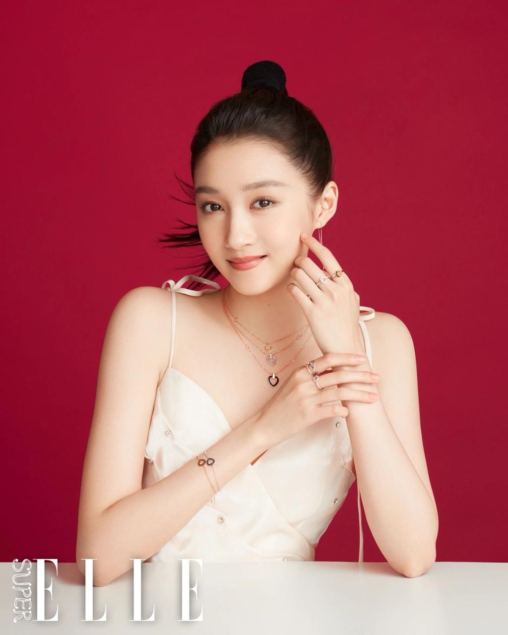 프레드 우먼 네크리스