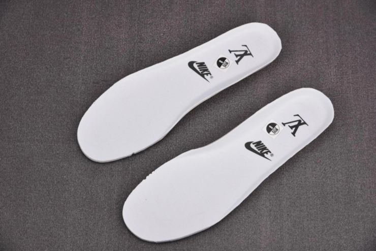 루이비통 x 나이키 에어포스1 버질아블로 모노그램