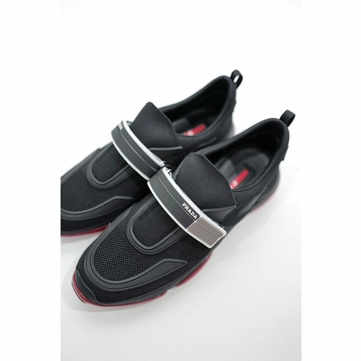 프라다 클라우드버스트 스니커즈