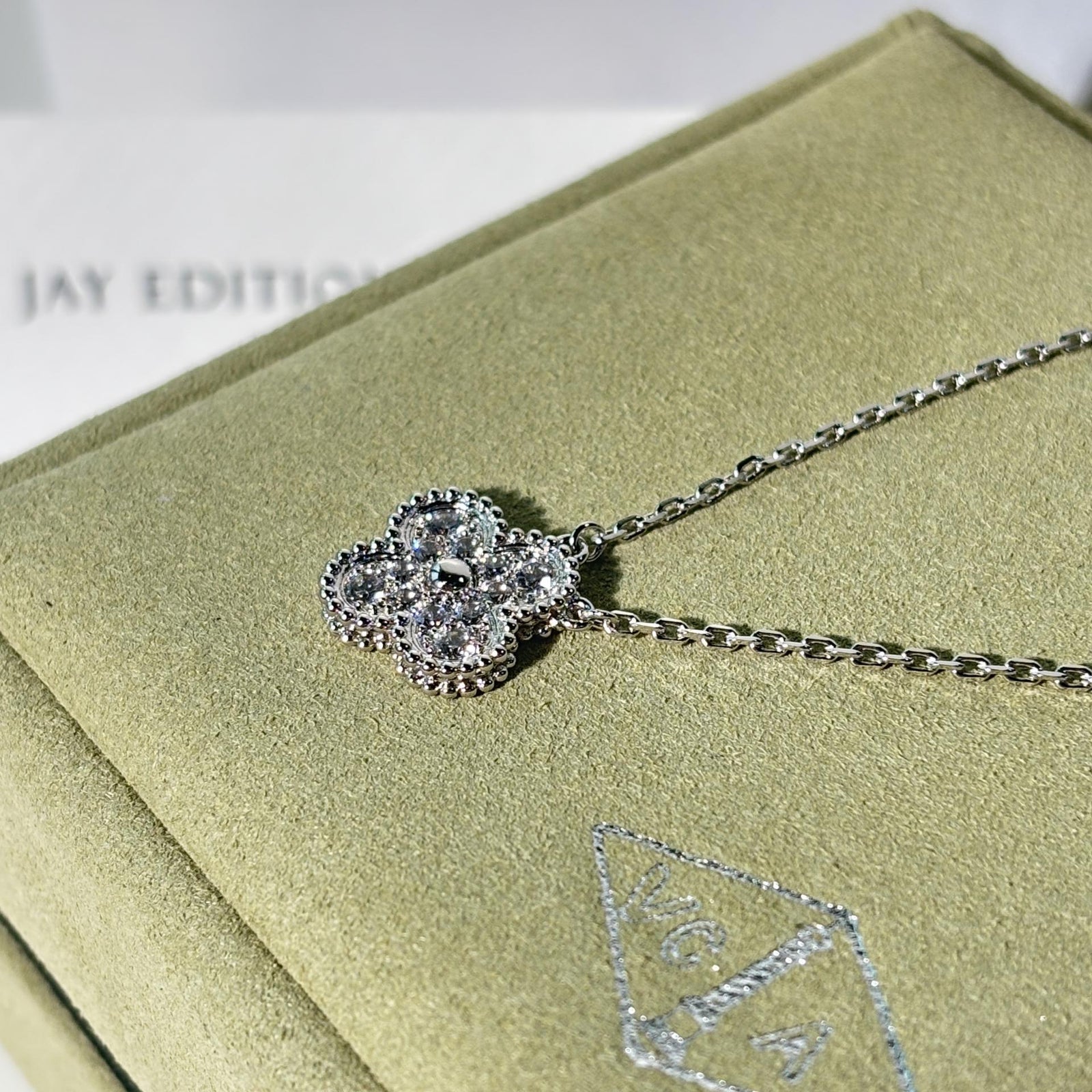 반클리프 빈티지 다이아 알함브라