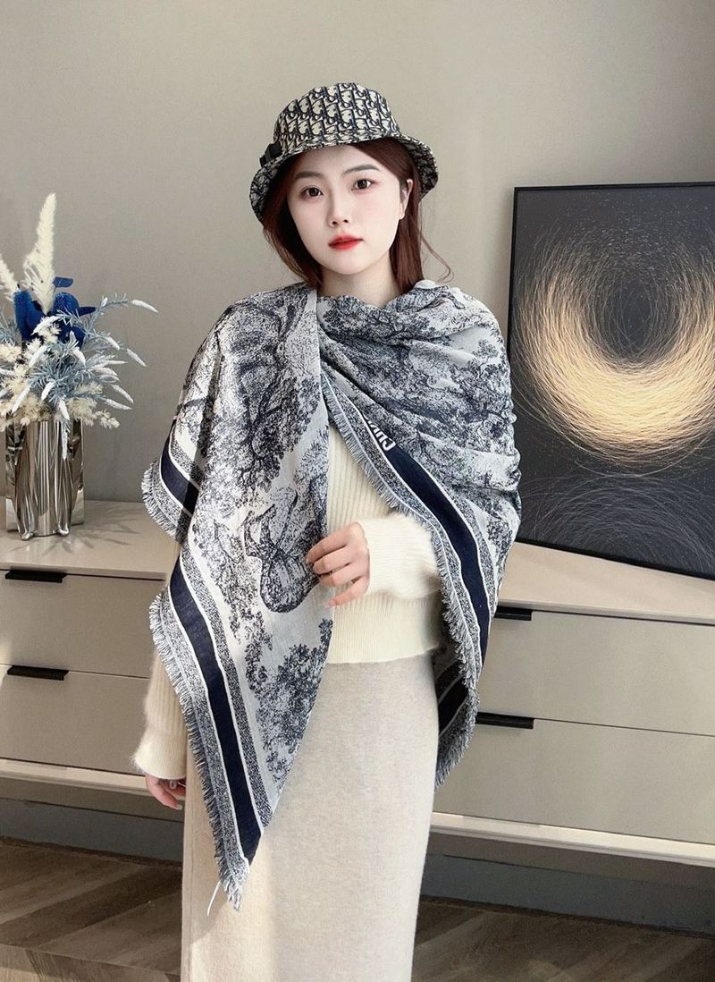 디올 스카프