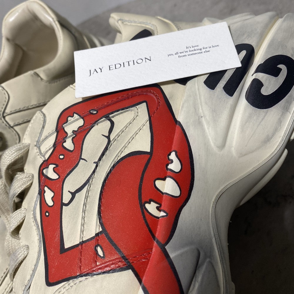 구찌 라이톤 입술