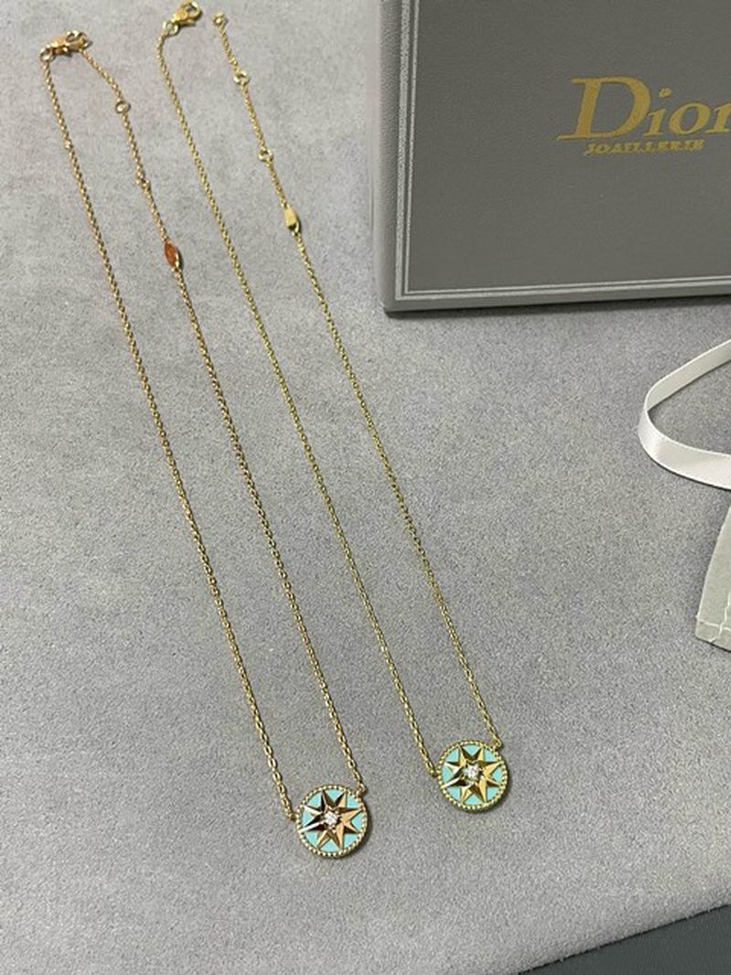 디올 로즈드방 목걸이