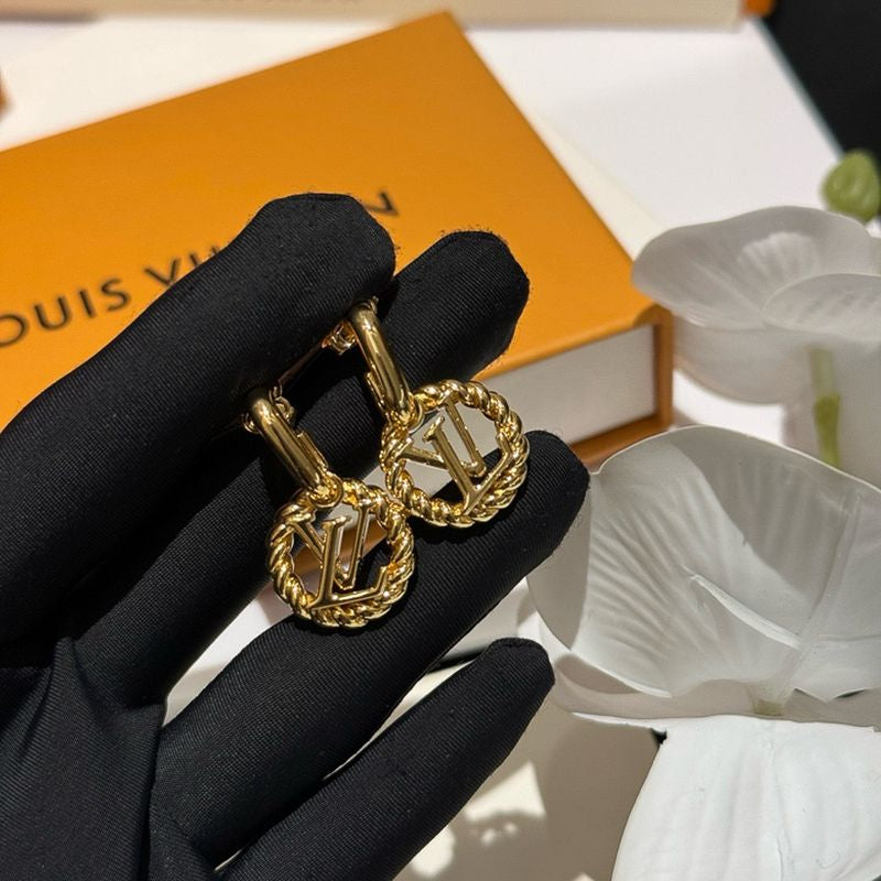 루이비통 귀걸이