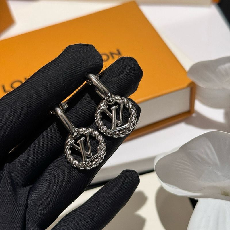 루이비통 귀걸이