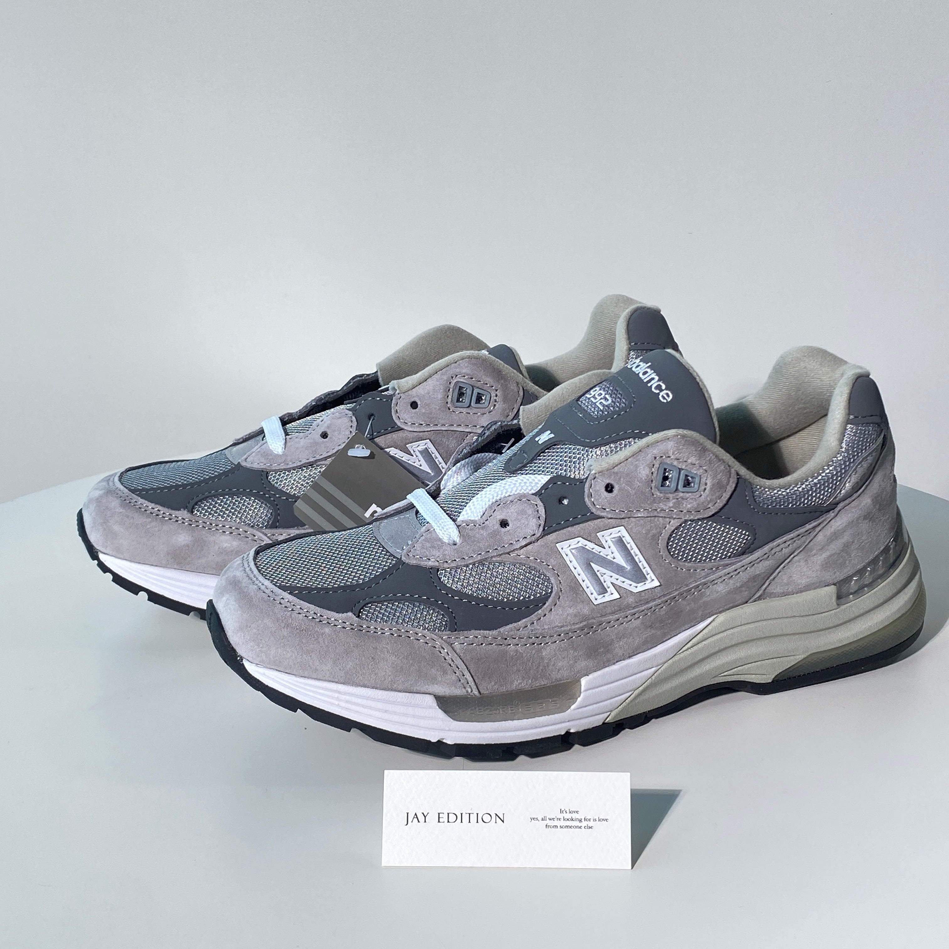 국내) 뉴발란스 992 / 265사이즈